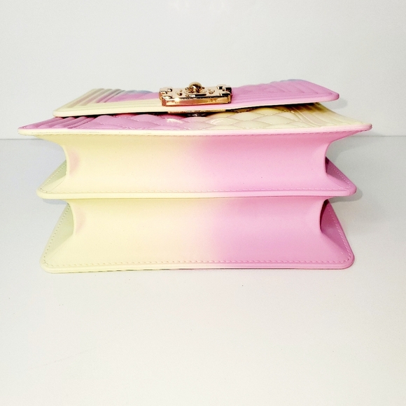 Caleesa Women's Quilted Multicolored Classic Flap Jelly Purse - Picture 4 of 7